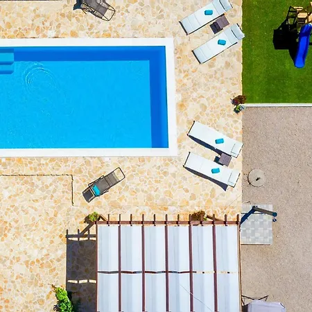 Villa R&B Heated Pool Vrpolje Exterior photo