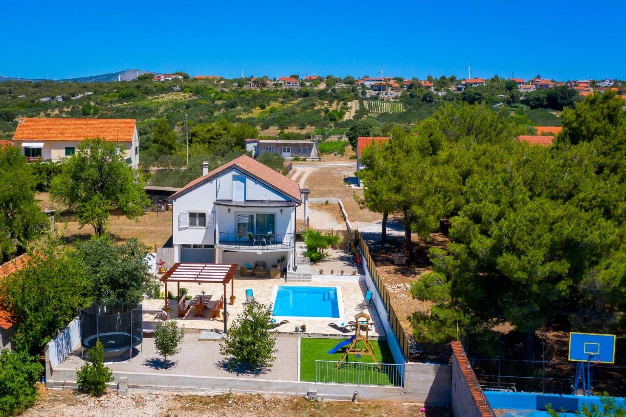 Villa R&b Heated Pool *