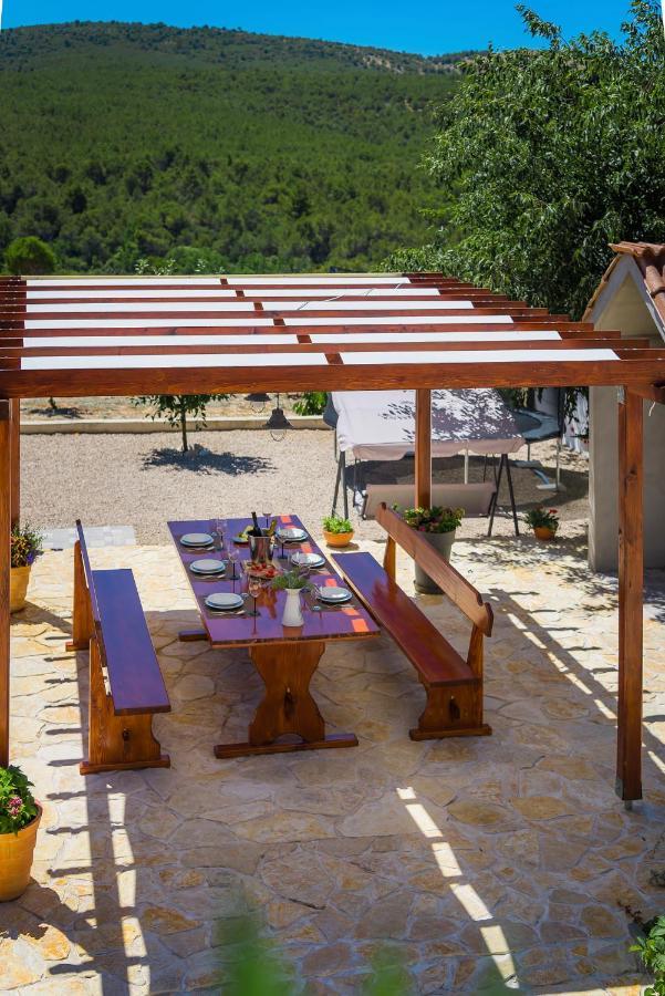 Villa R&b Heated Pool Vrpolje