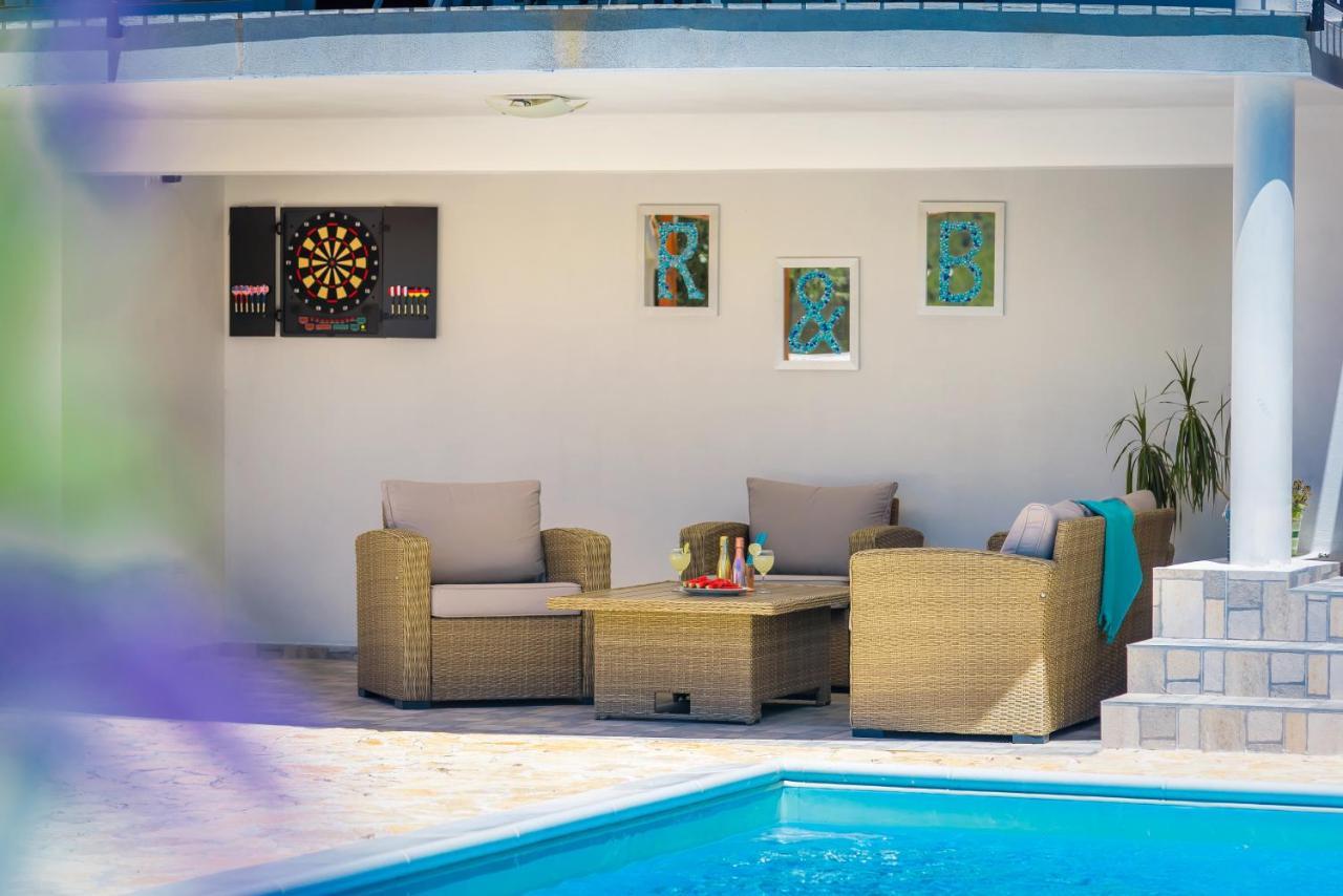 Villa R&b Heated Pool *