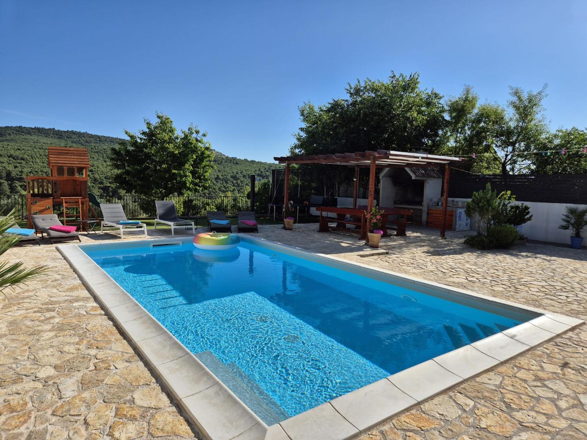 Villa R&b *